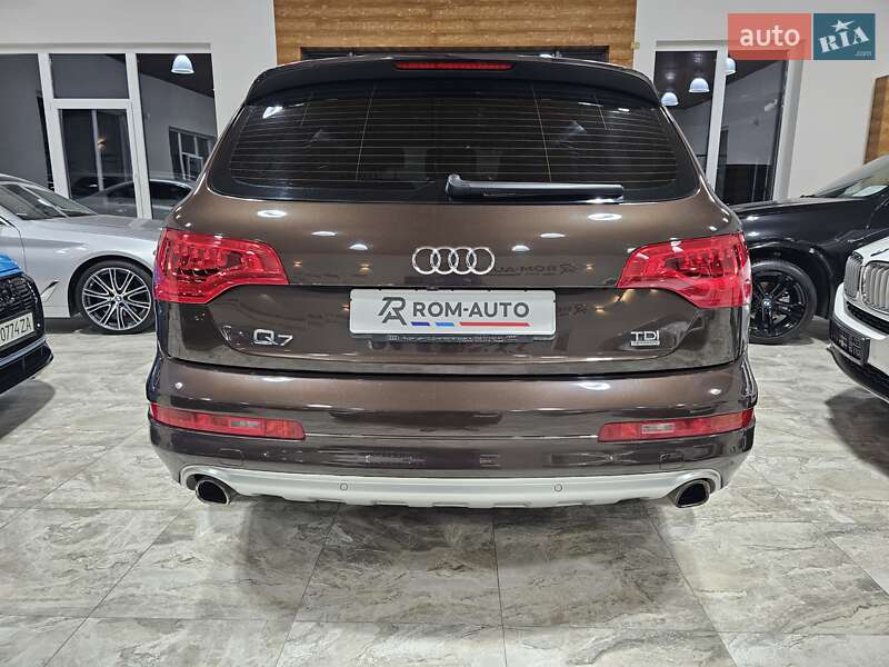 Позашляховик / Кросовер Audi Q7 2012 в Коломиї
