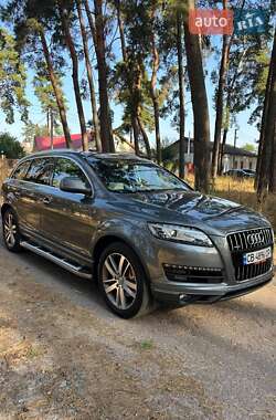 Позашляховик / Кросовер Audi Q7 2013 в Чернігові