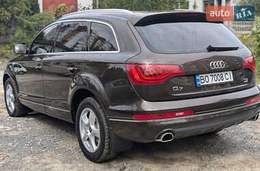 Позашляховик / Кросовер Audi Q7 2015 в Львові