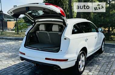 Внедорожник / Кроссовер Audi Q7 2014 в Киеве