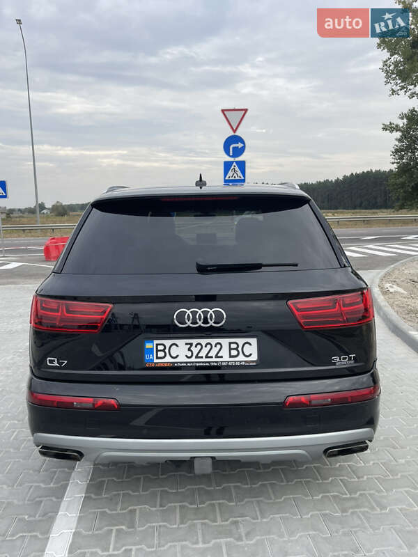 Позашляховик / Кросовер Audi Q7 2017 в Бродах