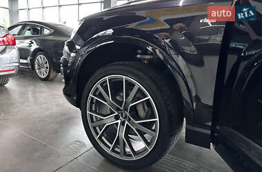 Внедорожник / Кроссовер Audi Q7 2017 в Нововолынске
