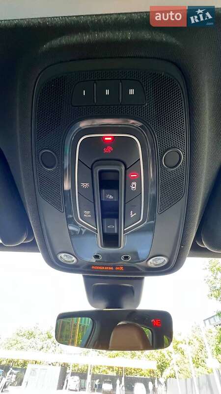 Позашляховик / Кросовер Audi Q7 2017 в Дніпрі