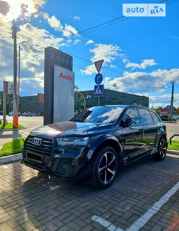 Audi Q7 2016