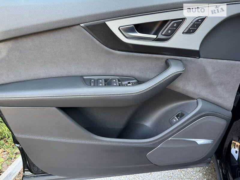 Внедорожник / Кроссовер Audi Q7 2015 в Хотине фото 10 Внедорожник / Кроссовер Audi Q7 2015 в Хотине