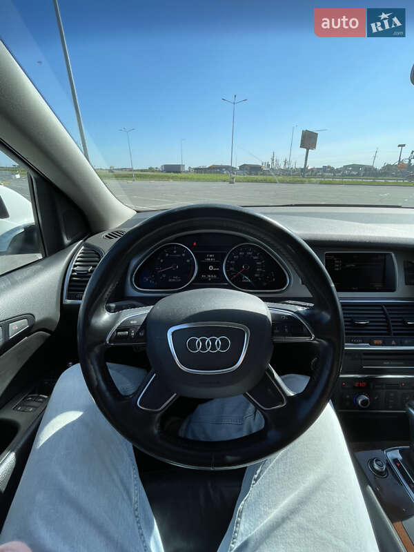 Внедорожник / Кроссовер Audi Q7 2015 в Львове