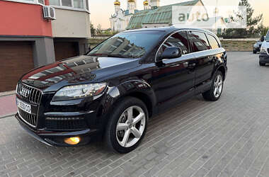 Внедорожник / Кроссовер Audi Q7 2012 в Вараше