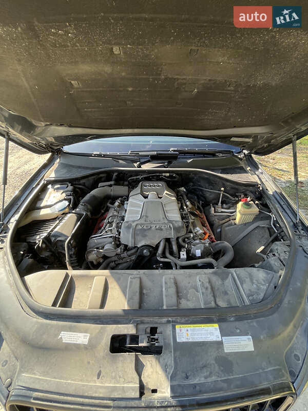 Внедорожник / Кроссовер Audi Q7 2011 в Львове