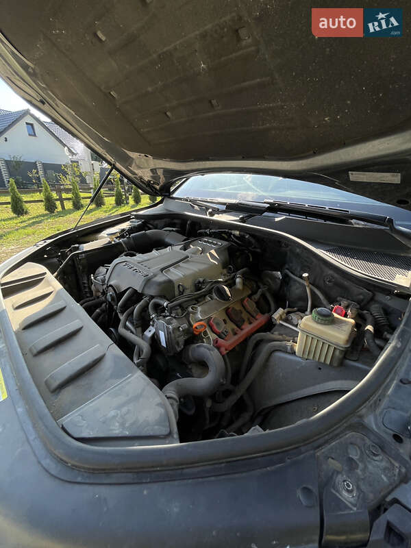 Внедорожник / Кроссовер Audi Q7 2011 в Львове