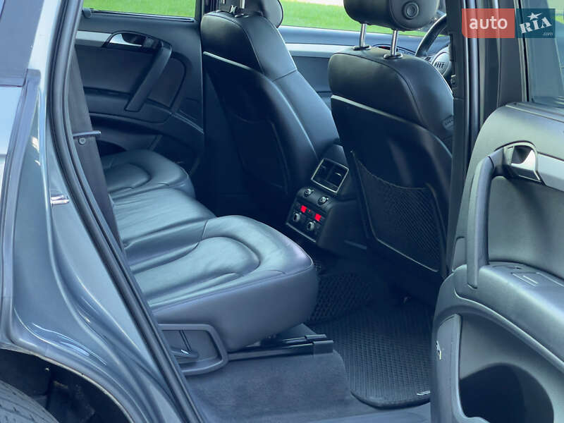 Внедорожник / Кроссовер Audi Q7 2014 в Виннице