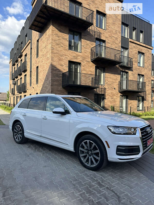 Внедорожник / Кроссовер Audi Q7 2016 в Ивано-Франковске