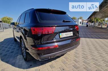 Позашляховик / Кросовер Audi Q7 2018 в Полтаві