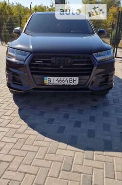 Позашляховик / Кросовер Audi Q7 2018 в Полтаві