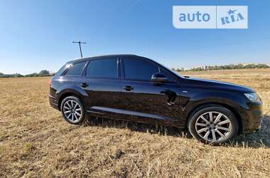 Позашляховик / Кросовер Audi Q7 2018 в Полтаві