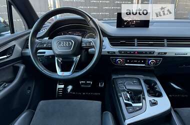 Внедорожник / Кроссовер Audi Q7 2018 в Киеве