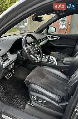 Внедорожник / Кроссовер Audi Q7 2017 в Львове