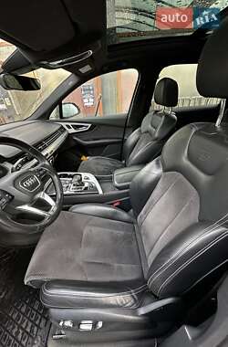 Внедорожник / Кроссовер Audi Q7 2017 в Львове