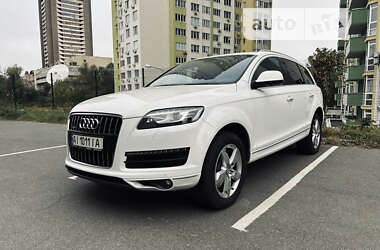 Позашляховик / Кросовер Audi Q7 2015 в Києві