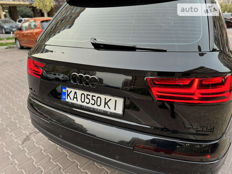 Позашляховик / Кросовер Audi Q7 2019 в Києві фото 5 Позашляховик / Кросовер Audi Q7 2019 в Києві