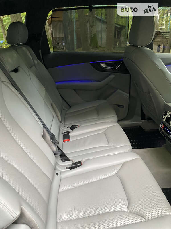 Позашляховик / Кросовер Audi Q7 2018 в Івано-Франківську фото 30 Позашляховик / Кросовер Audi Q7 2018 в Івано-Франківську