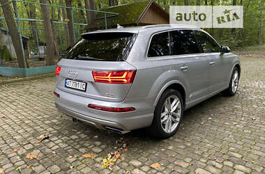 Внедорожник / Кроссовер Audi Q7 2018 в 
