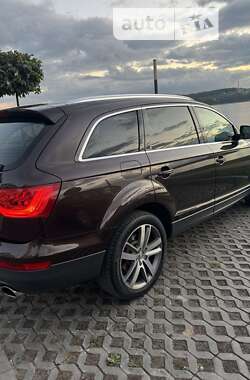 Внедорожник / Кроссовер Audi Q7 2013 в Тернополе