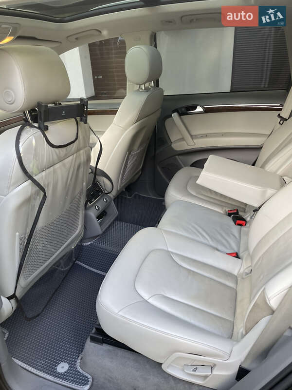 Внедорожник / Кроссовер Audi Q7 2011 в Запорожье