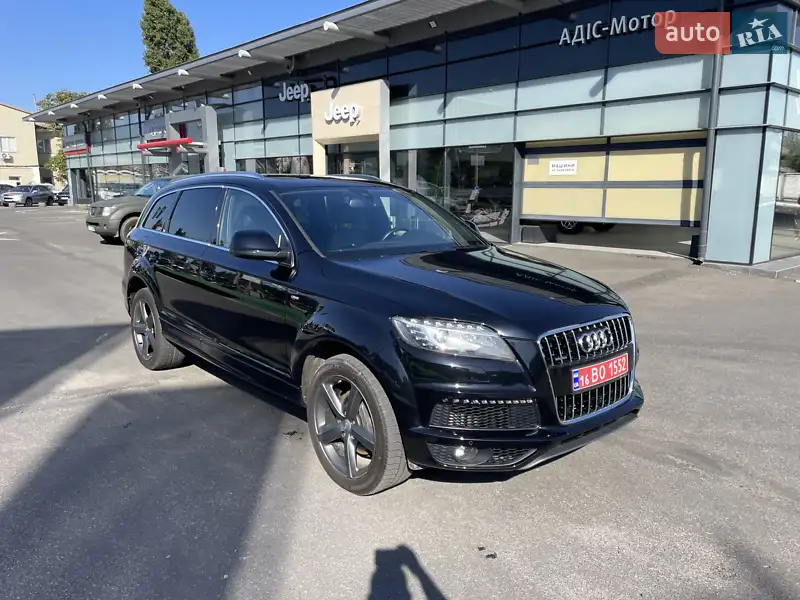 Внедорожник / Кроссовер Audi Q7 2014 в 