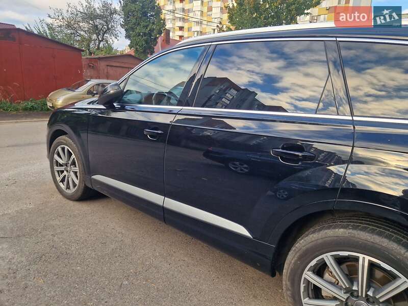 Внедорожник / Кроссовер Audi Q7 2018 в Львове