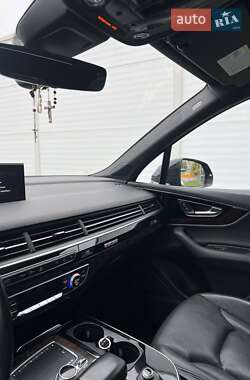 Внедорожник / Кроссовер Audi Q7 2017 в Львове