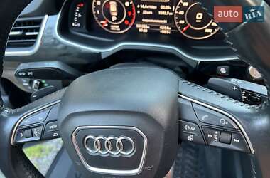 Внедорожник / Кроссовер Audi Q7 2017 в Львове