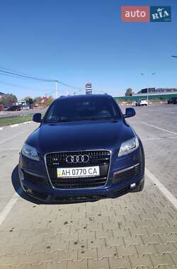 Внедорожник / Кроссовер Audi Q7 2006 в 