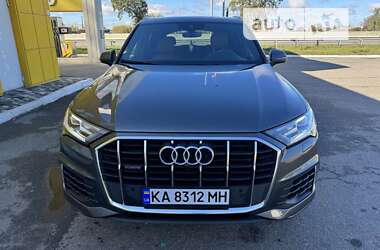 Внедорожник / Кроссовер Audi Q7 2020 в Киеве