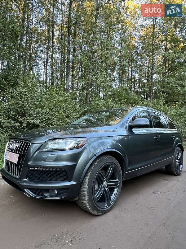 Позашляховик / Кросовер Audi Q7 2010 в Нововолинську