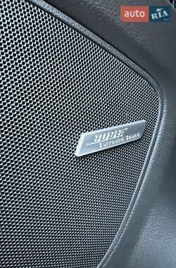 Внедорожник / Кроссовер Audi Q7 2010 в 