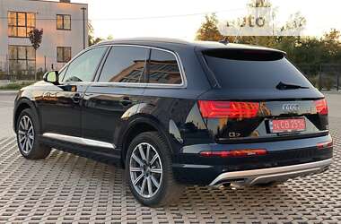 Внедорожник / Кроссовер Audi Q7 2016 в Луцке