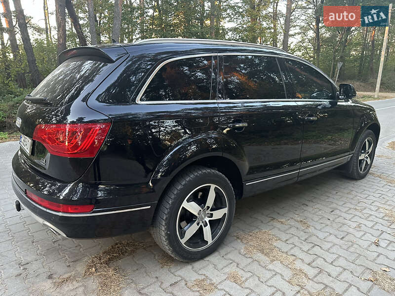 Позашляховик / Кросовер Audi Q7 2012 в Львові