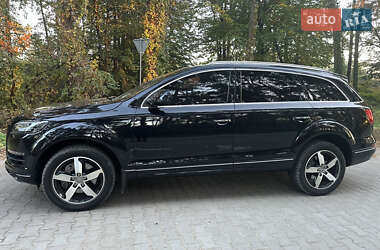 Внедорожник / Кроссовер Audi Q7 2012 в 