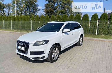 Позашляховик / Кросовер Audi Q7 2015 в Миколаєві