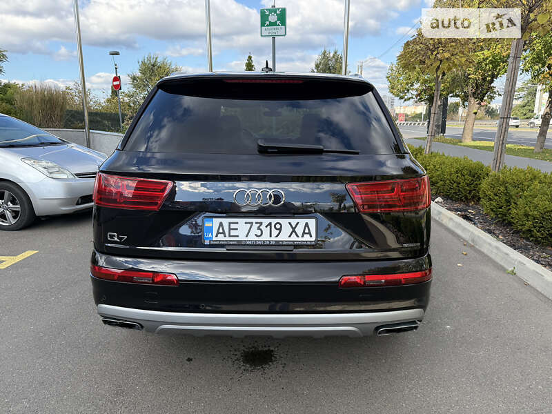 Внедорожник / Кроссовер Audi Q7 2019 в Одессе