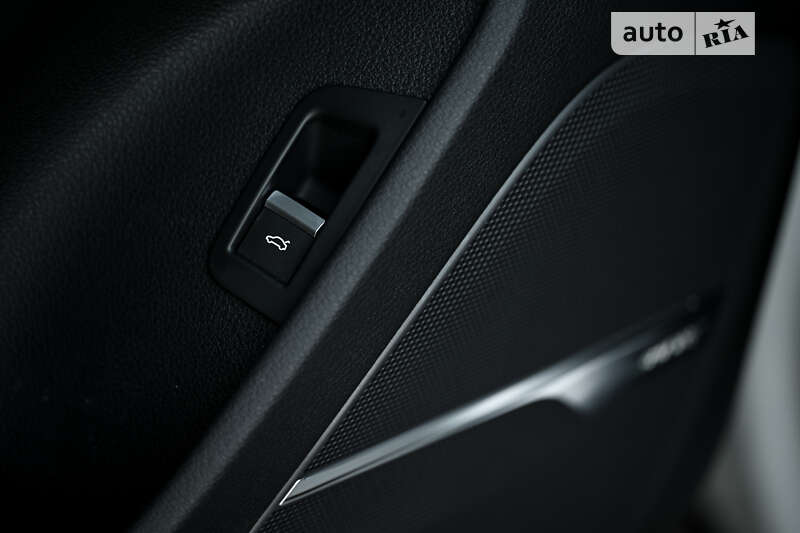 Внедорожник / Кроссовер Audi Q7 2018 в Ужгороде