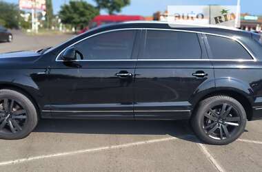Внедорожник / Кроссовер Audi Q7 2014 в 