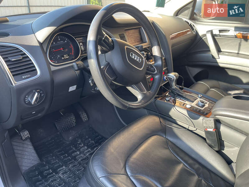 Позашляховик / Кросовер Audi Q7 2014 в Боярці