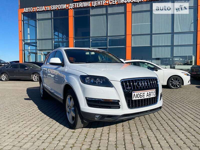 Audi Q7 