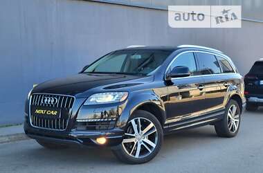 Позашляховик / Кросовер Audi Q7 2012 в Києві