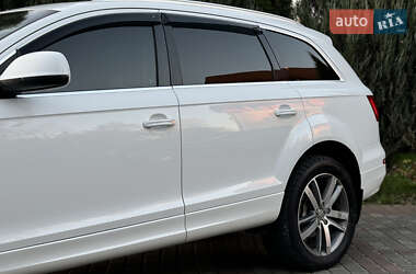 Позашляховик / Кросовер Audi Q7 2011 в Самборі