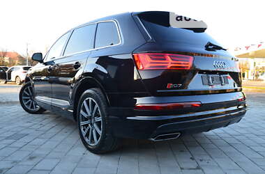 Позашляховик / Кросовер Audi Q7 2015 в Дрогобичі