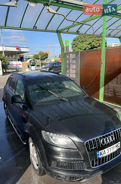 Внедорожник / Кроссовер Audi Q7 2013 в Киеве