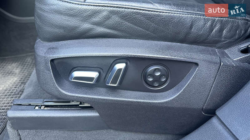 Позашляховик / Кросовер Audi Q7 2013 в Ладижині