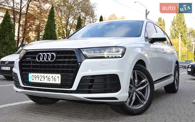 Внедорожник / Кроссовер Audi Q7 2016 в Одессе